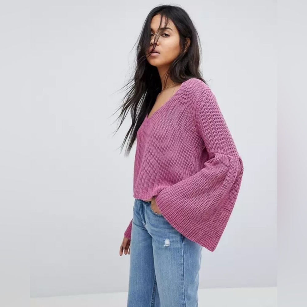 Preloved - Free People - Damsell Sleeve‎ Sweater